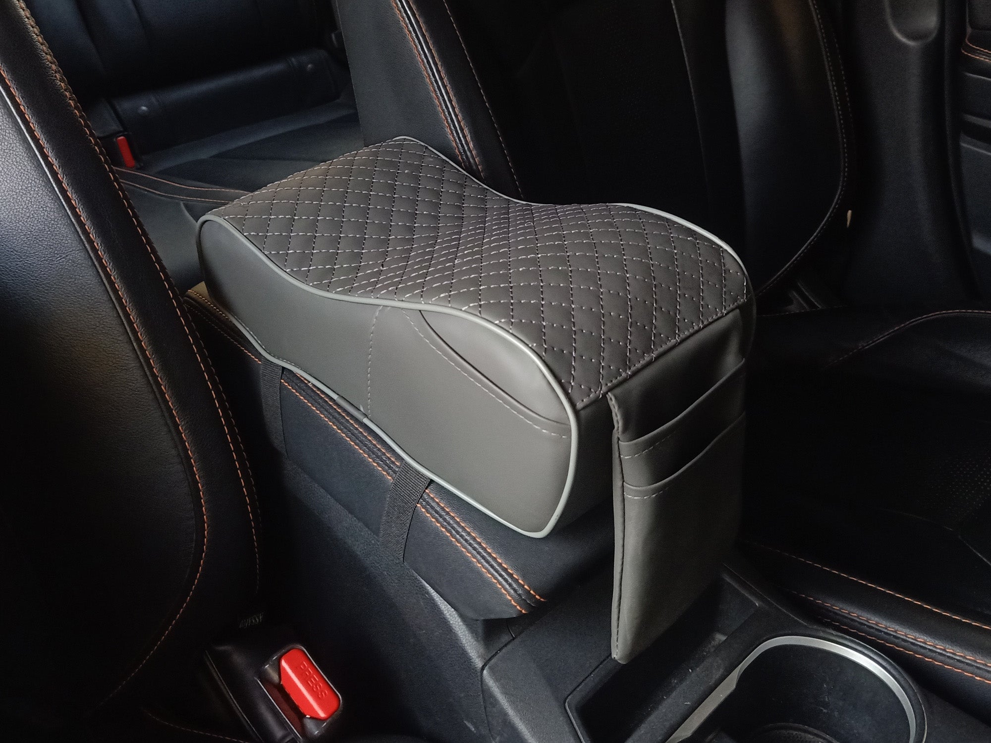 وسادة مسند ذراع السيارة المصنوعة من الجلد من عسافكو  بتصميم مربع من الإسفنج