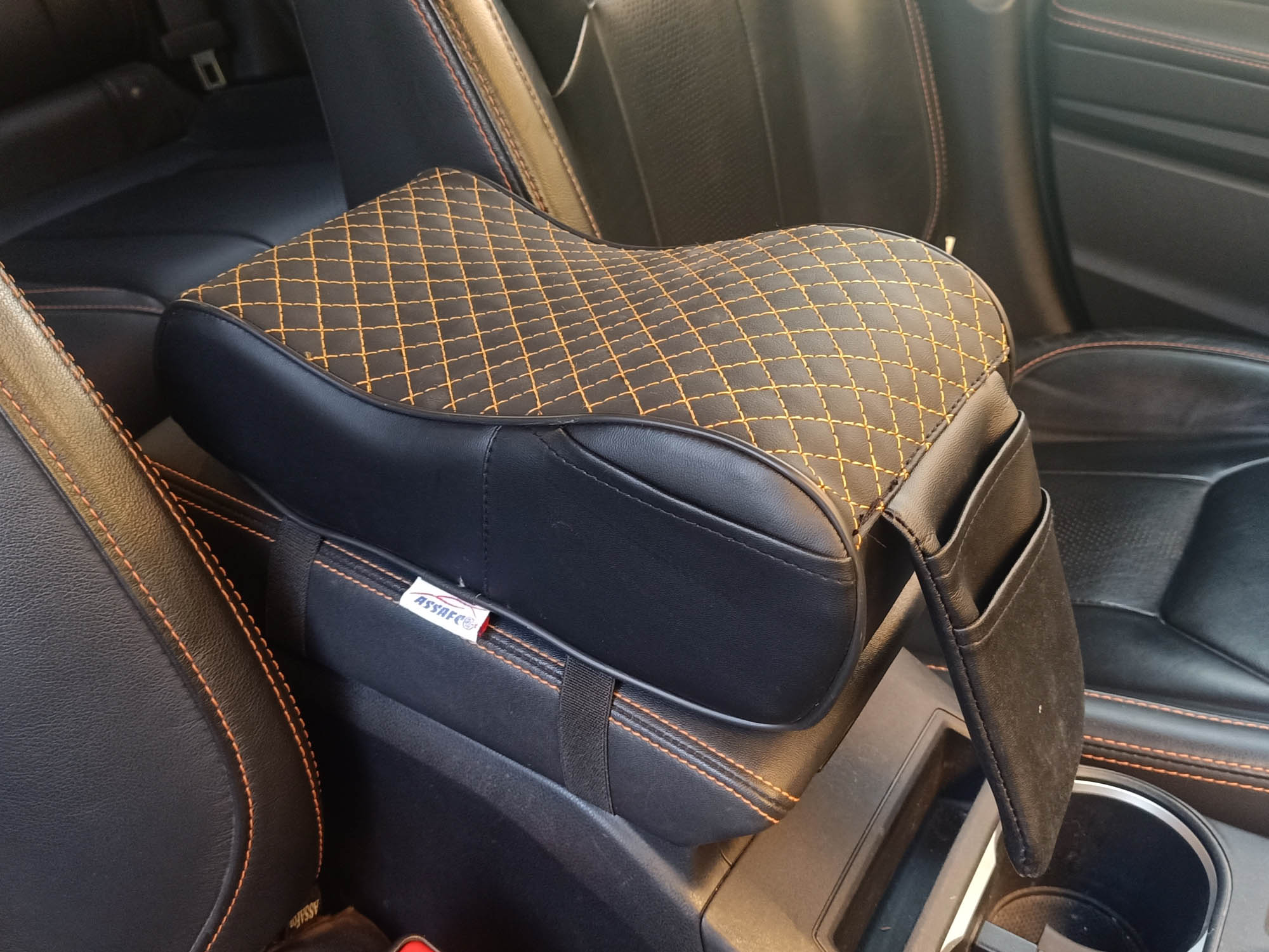 وسادة مسند ذراع السيارة المصنوعة من الجلد من عسافكو  بتصميم مربع من الإسفنج